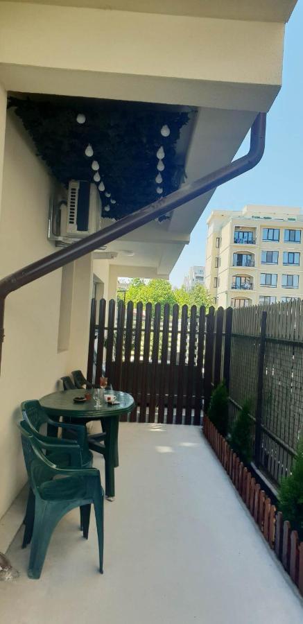 Ferienwohnung Blue Moon Năvodari Exterior foto