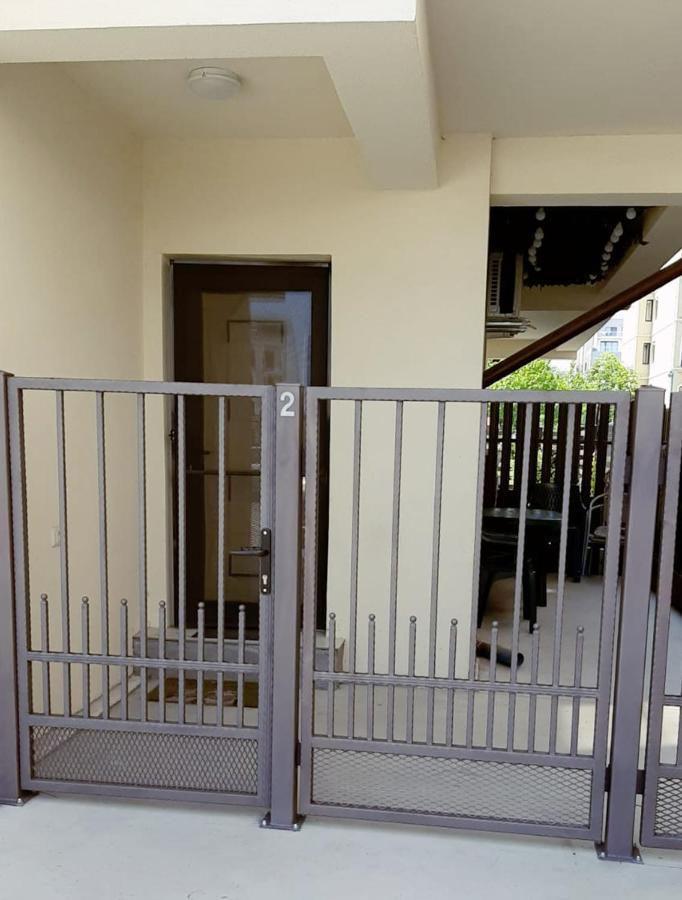 Ferienwohnung Blue Moon Năvodari Exterior foto